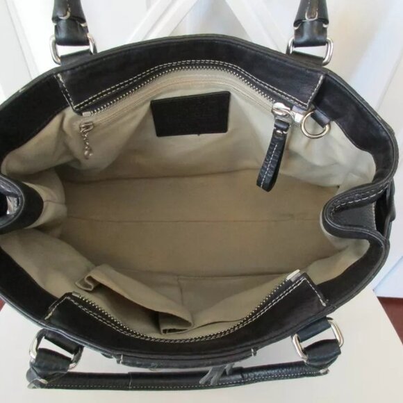 Like New Vintage Coach Hampton Black Pebbled Leather Handbag Tote Purse m - Picture 13 of 13